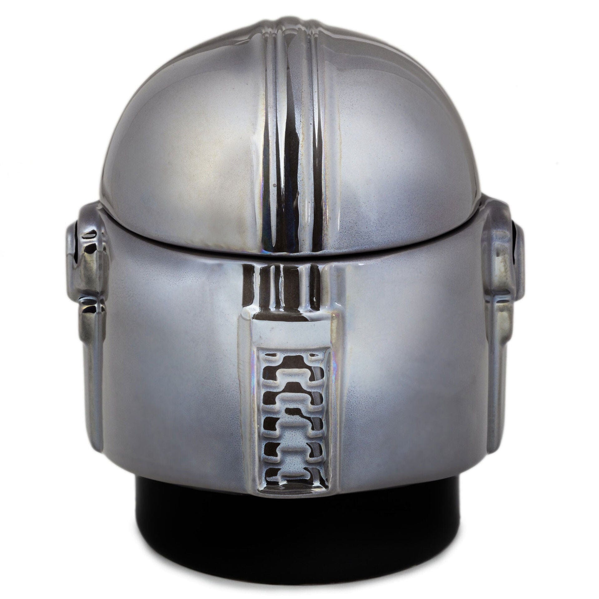 http://www.bannershallmark.com/cdn/shop/files/Star-Wars-Mandalorian-Sculpted-Helmet-Ceramic-Jar_1SHP2163_04.jpg?v=1688058747