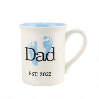 A cute mug makes a great gift for a new dad on Father&