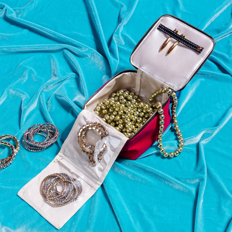 Hidden Gem Jewelry Case - Black Quilted