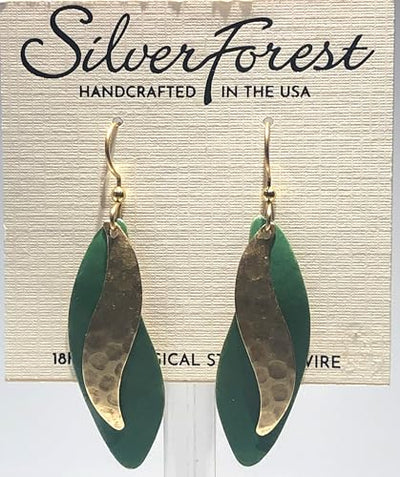 Layered Organic Shapes Pierced Earrings