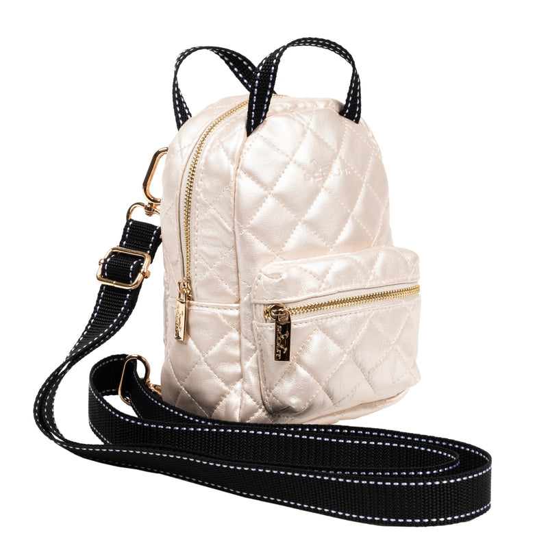 Globetrotter Backpack - Champagne Quilted