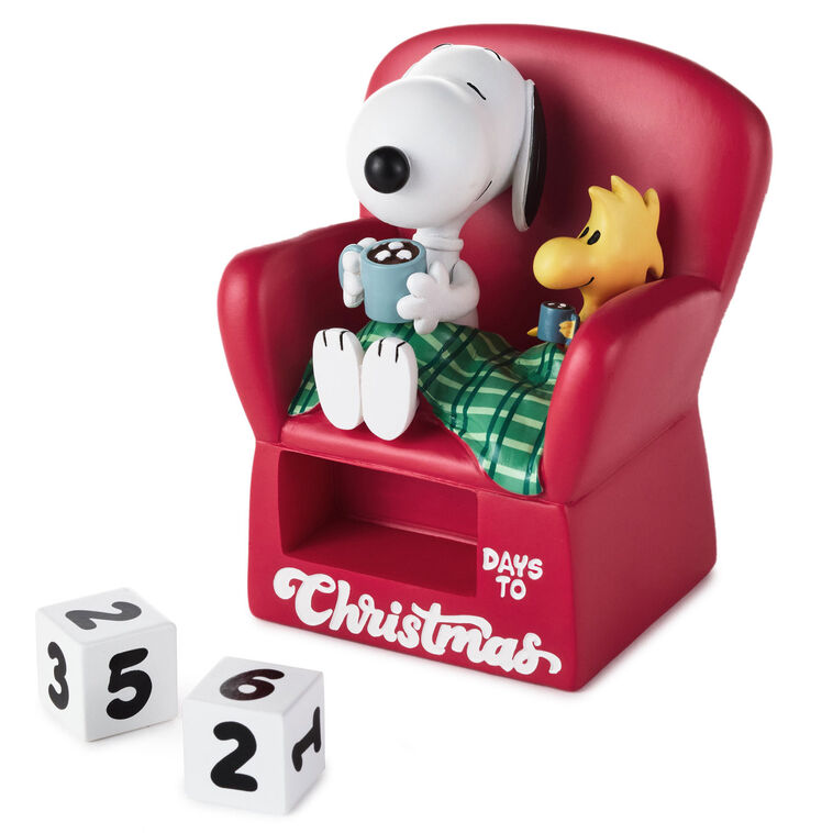 Peanuts Cozy Snoopy Christmas Countdown Calendar