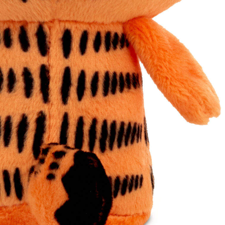 Garfield plush with orange fur, signature lazy expression, and love of lasagna.

