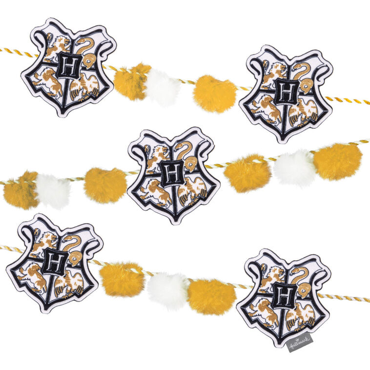 Harry Potter™ Hogwarts™ Crest Fabric Hallmark Garland, 72"