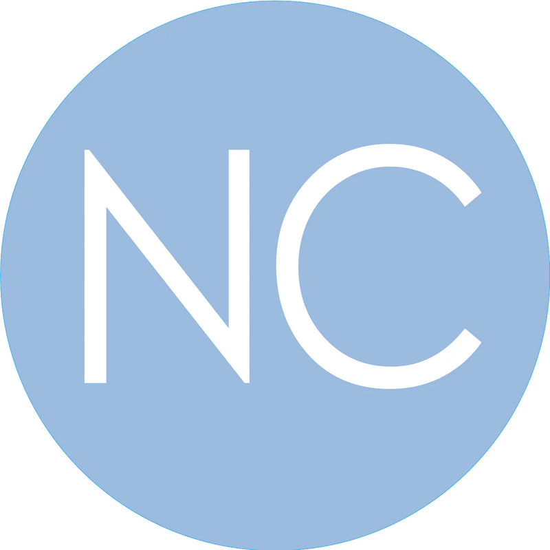 A 3-inch decorative Bogg Bit featuring the North Carolina state design, compatible with all Bogg Bag styles.
