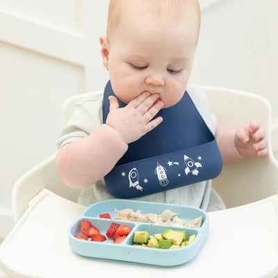 Bella Tunno Shooting Star Learn to Eat Beginner Bundle includes a suction plate, bowl, utensils, and cup for easy baby mealtime transition with food-safe silicone design.