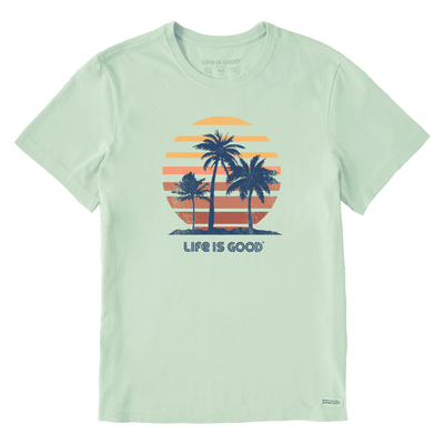 Men’s lightweight cotton tee with retro sun and palm tree graphic in vintage 70s style.

