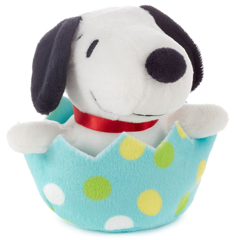 Peanuts Zip-Along Snoopy in Egg Easter Plush, 4"