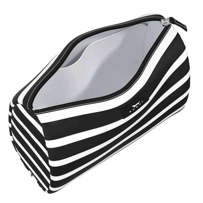 
Medium toiletry bag in Melondramatic print with wide zip opening, interior slip pocket, and roomy design for full-size bottles and brushes.