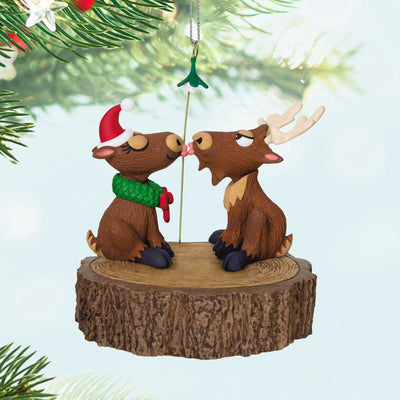Moose couple Christmas ornament under mistletoe with motion and music playing "We Wish You a Merry Christmas," battery 
