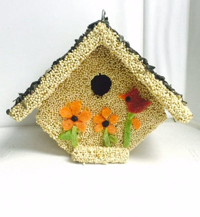 Spring Fruit Casitas: these wooden houses are decorated with sweet spring fruits.
