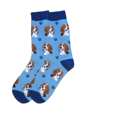 20 to 24 Beagle faces woven. on each pair of socks. super soft and comfortable and they are machine washable.